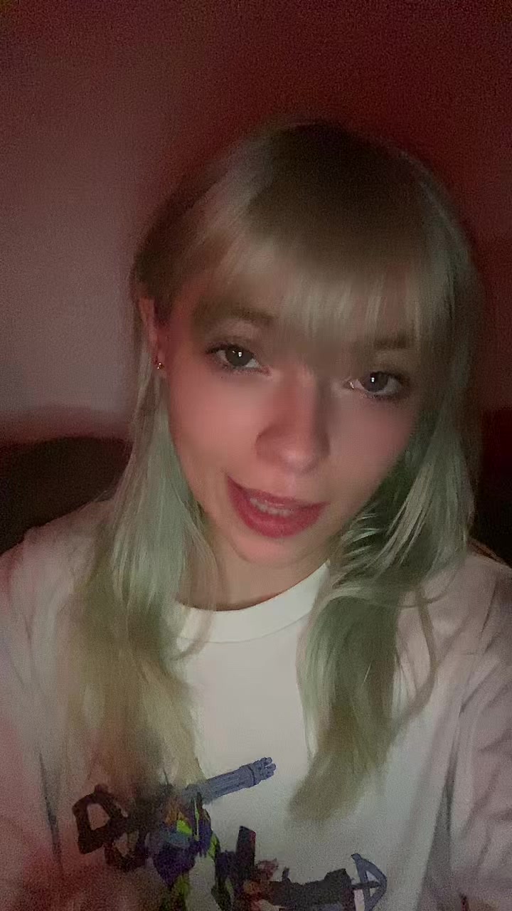 @Rainey 🌧️