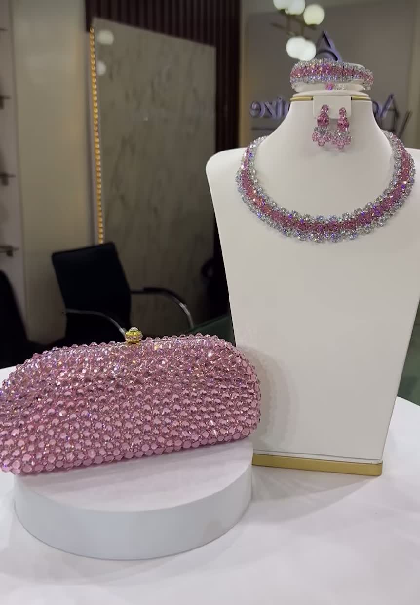 @Bridal Boutique Acessoires
