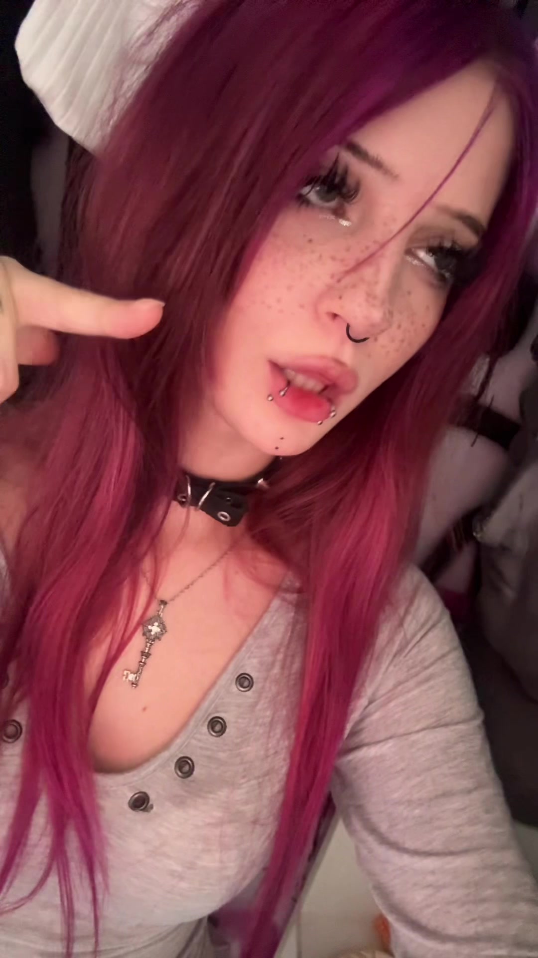 @R4