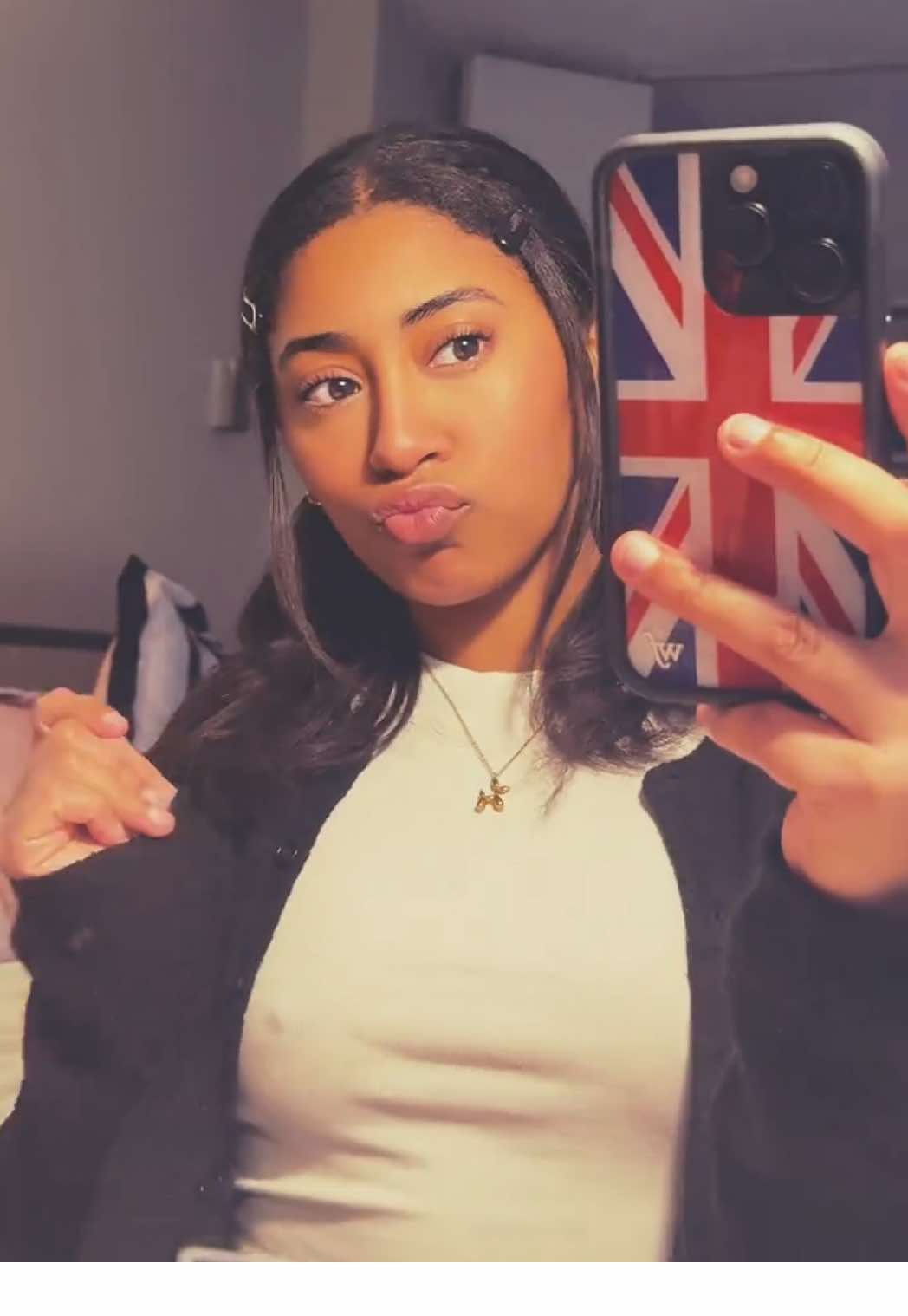@kamora