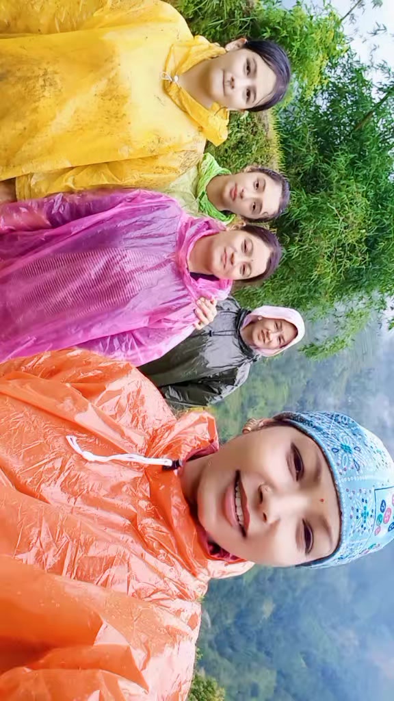 @Durga Gc KhadkaЁЯШШЁЯеА