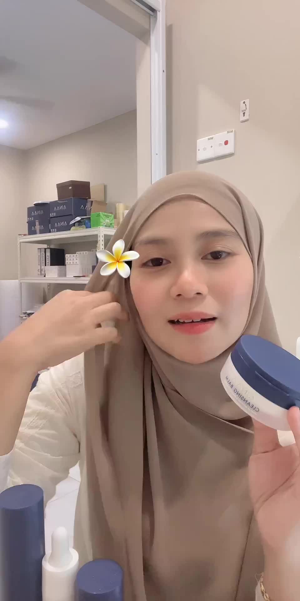 @Ainaa Beauty Zue
