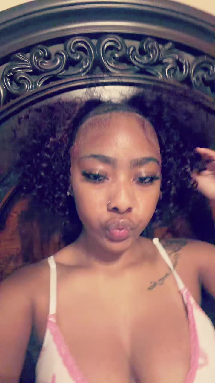 @ThePrettyOne🫶🏽 .