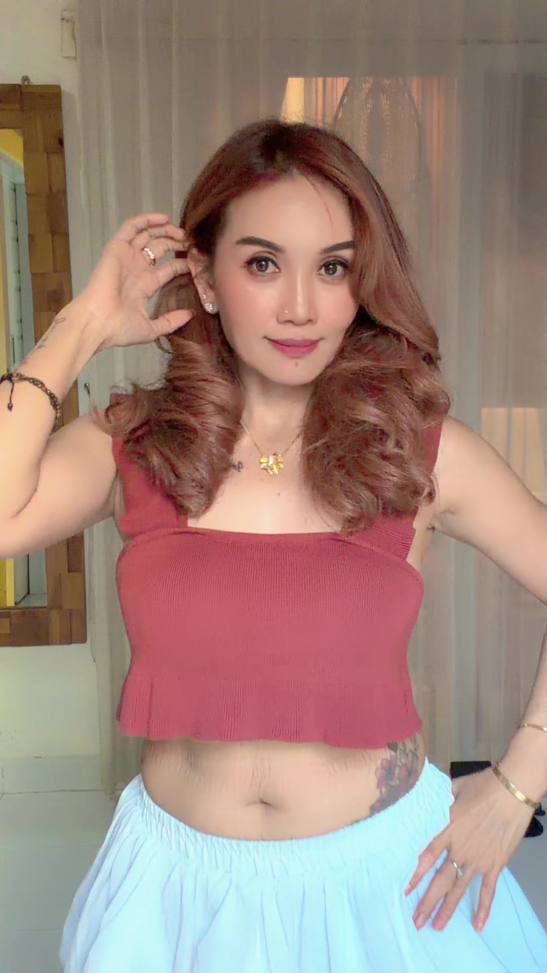@Lovelyariani
