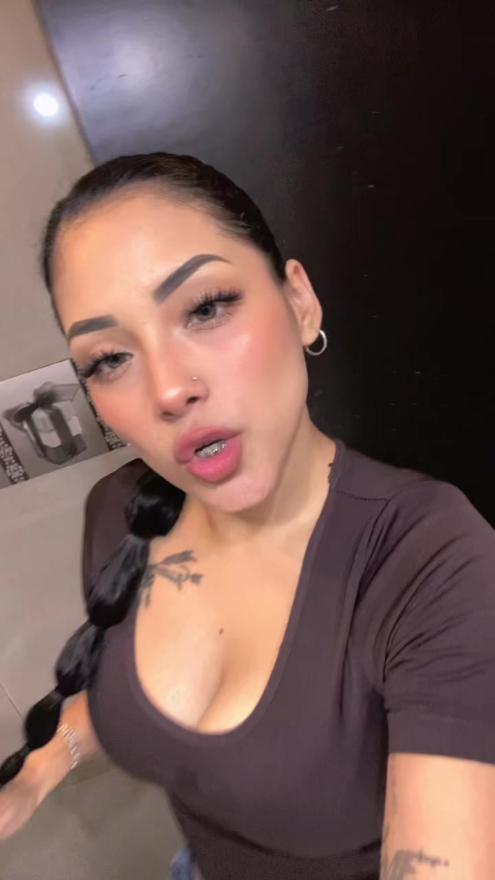 @🕷𝕵𝖆𝖟𝖒𝖎𝖓🕷