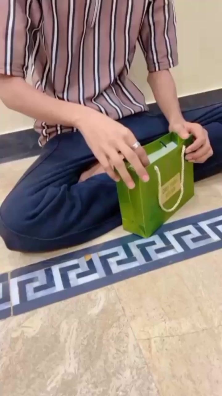 @A🚩