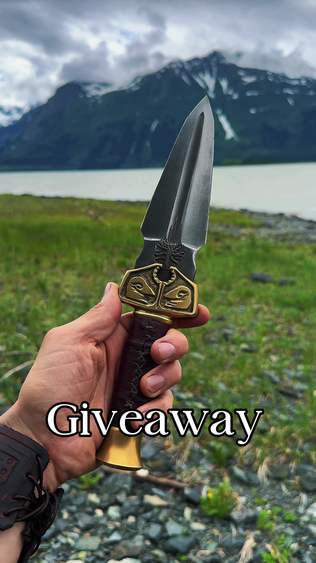@Barrett Knives