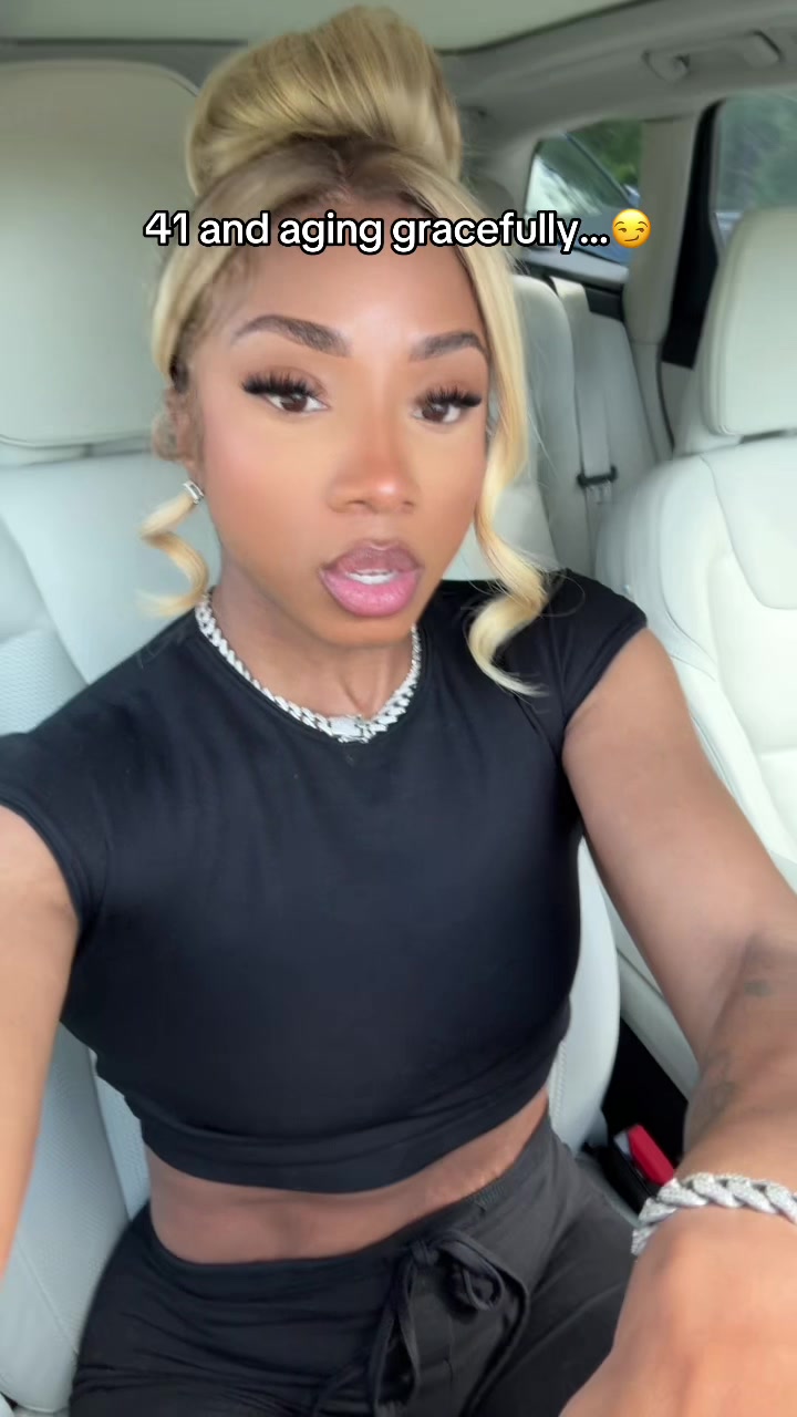 @aisha_williams03