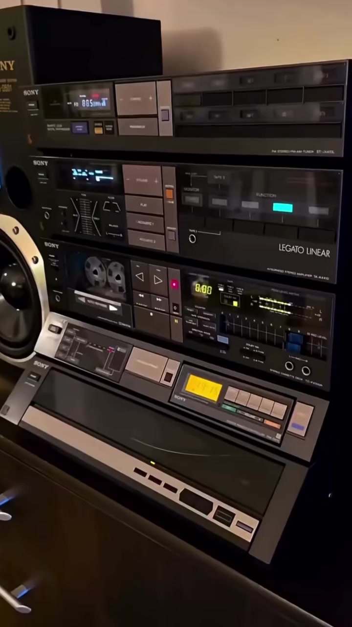 @VintageMood