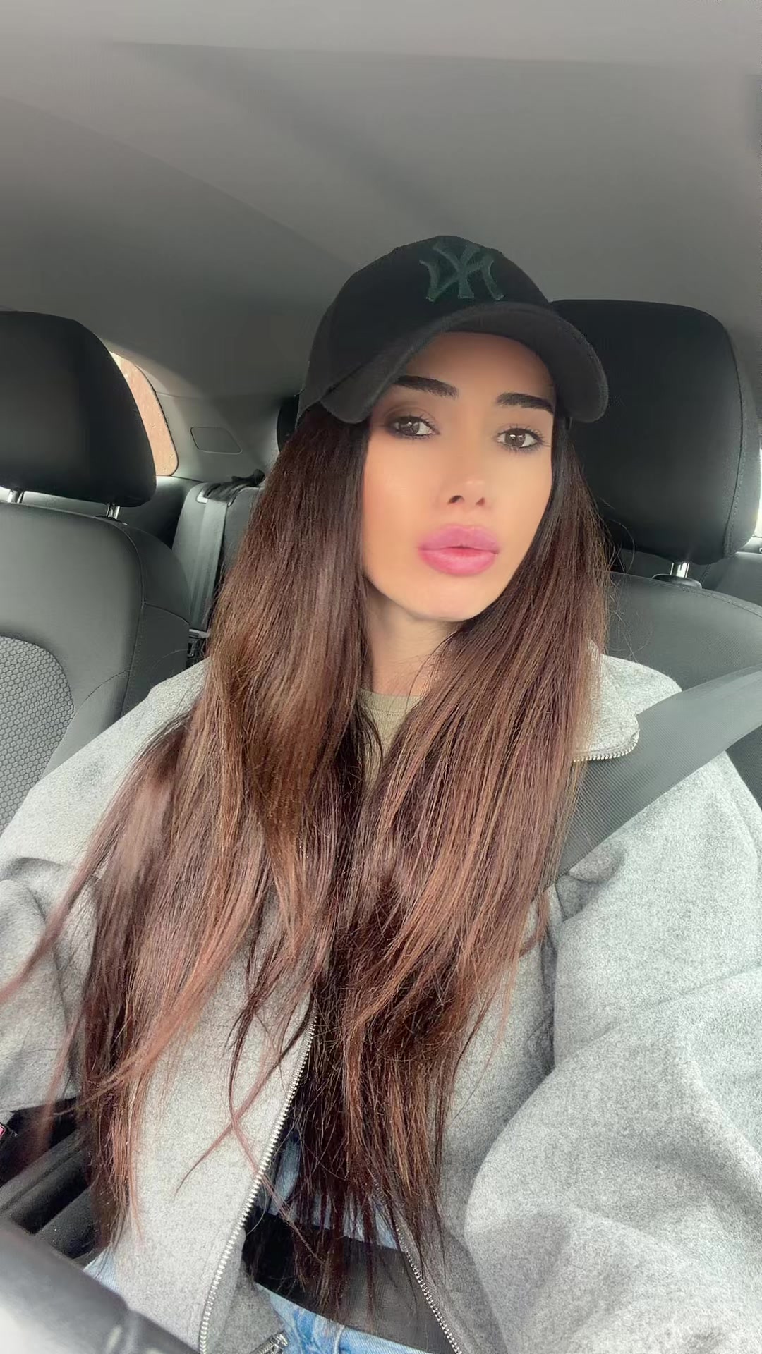 @Shakhana_25