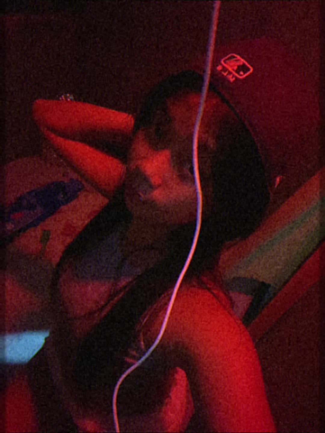 @damnchrstn