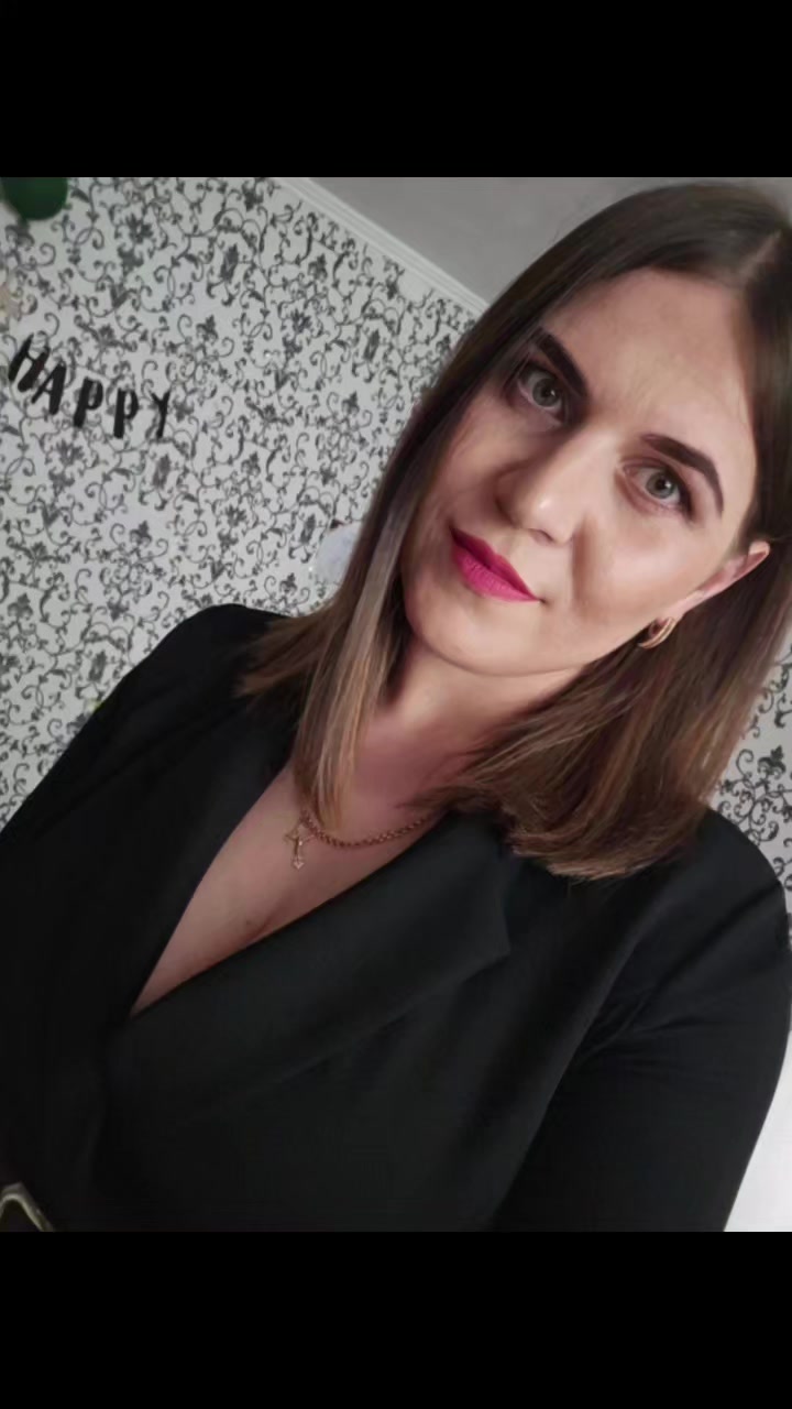 @Cristina Voloșenco