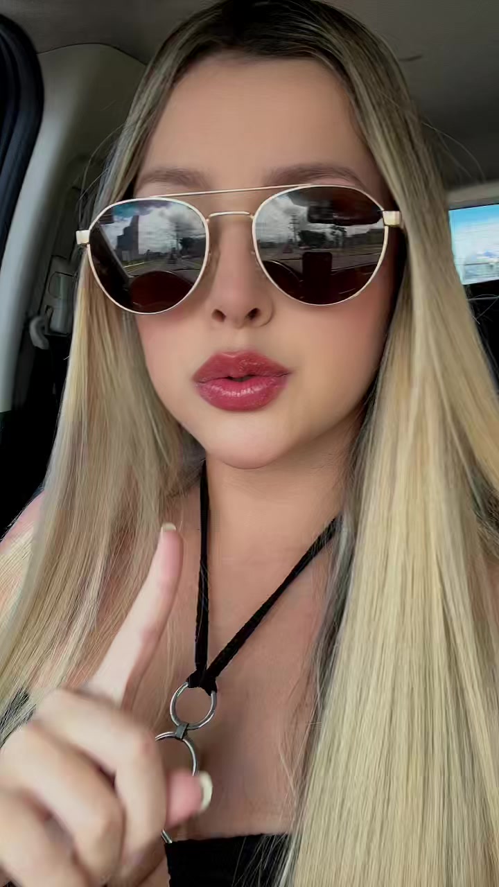 @Gabby_machadooo