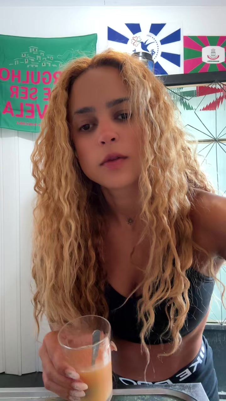 @&Iacute;ndia Rodrigues
