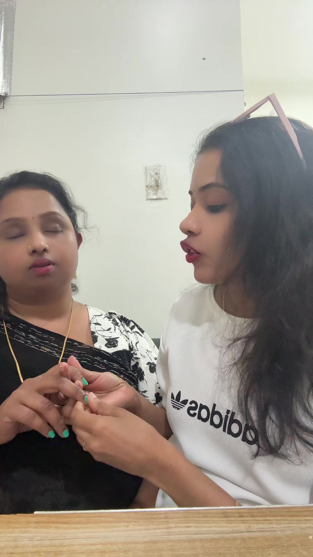 @me... shivani 🦋