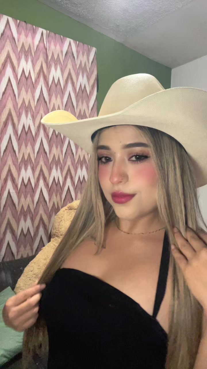 @aniralara_4