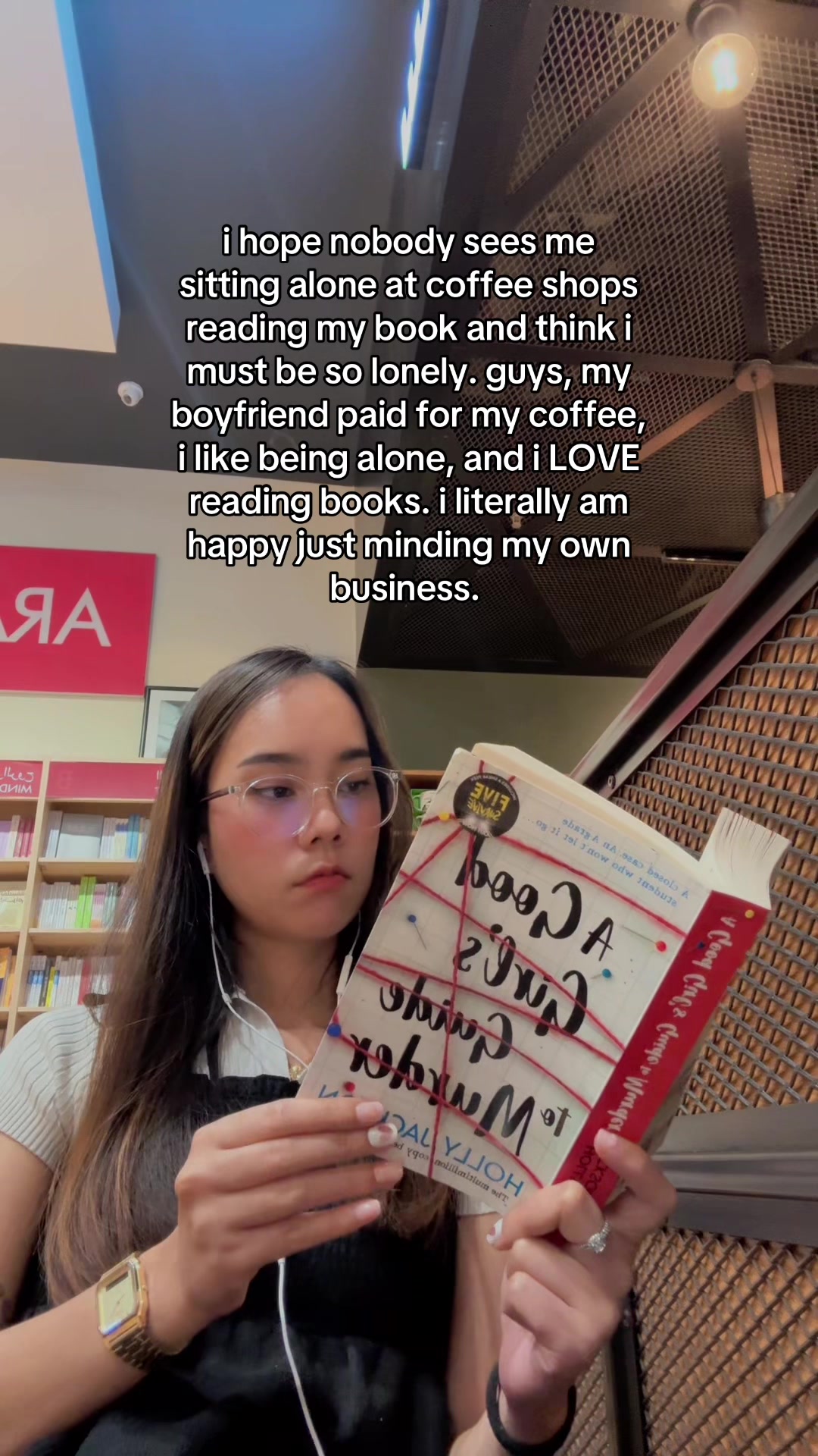@sofiathefirst 📚