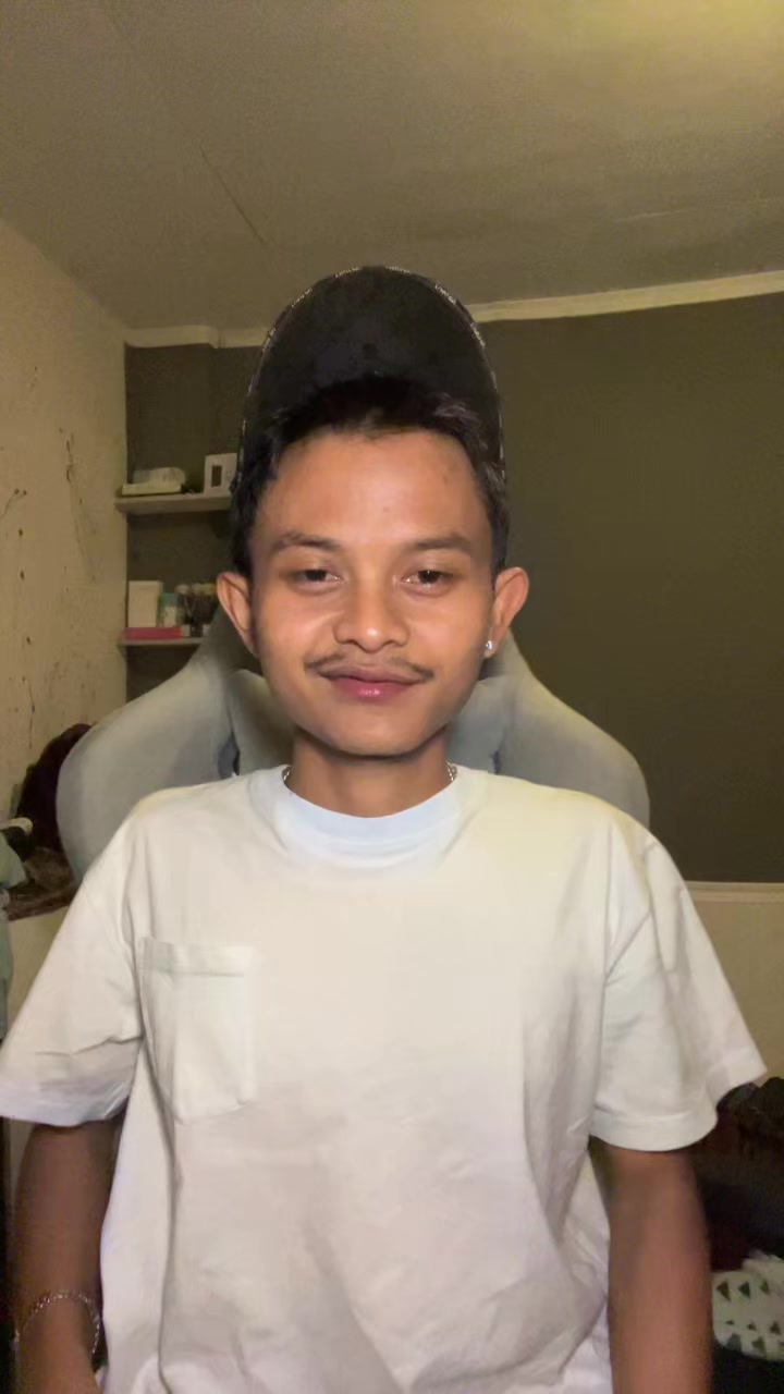 @Ezaardian