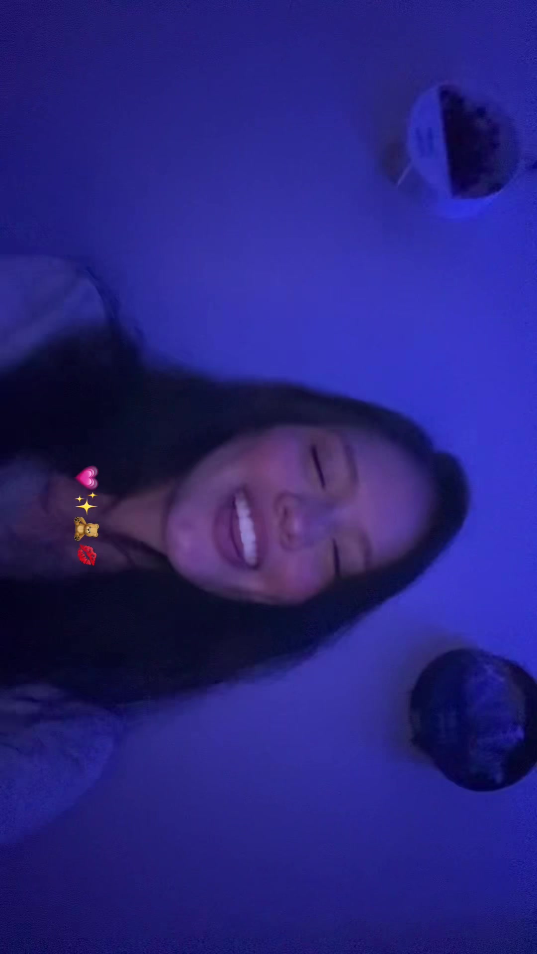 @🪼