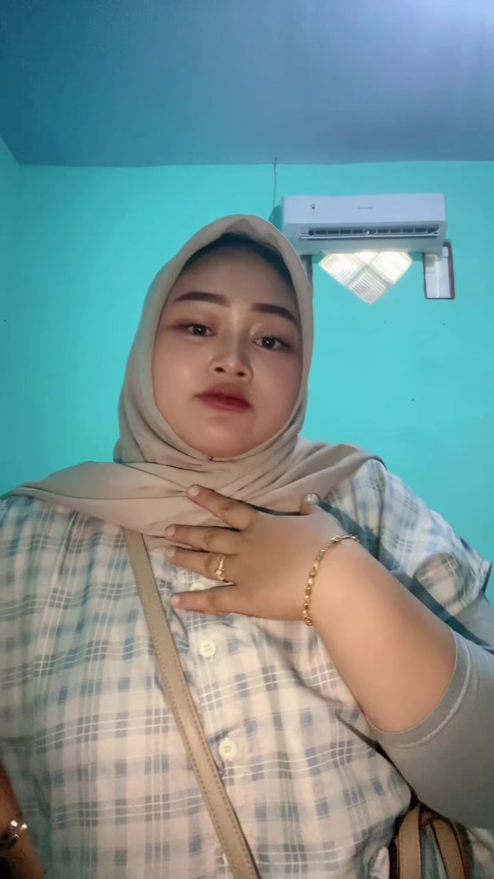 @ahonggg_