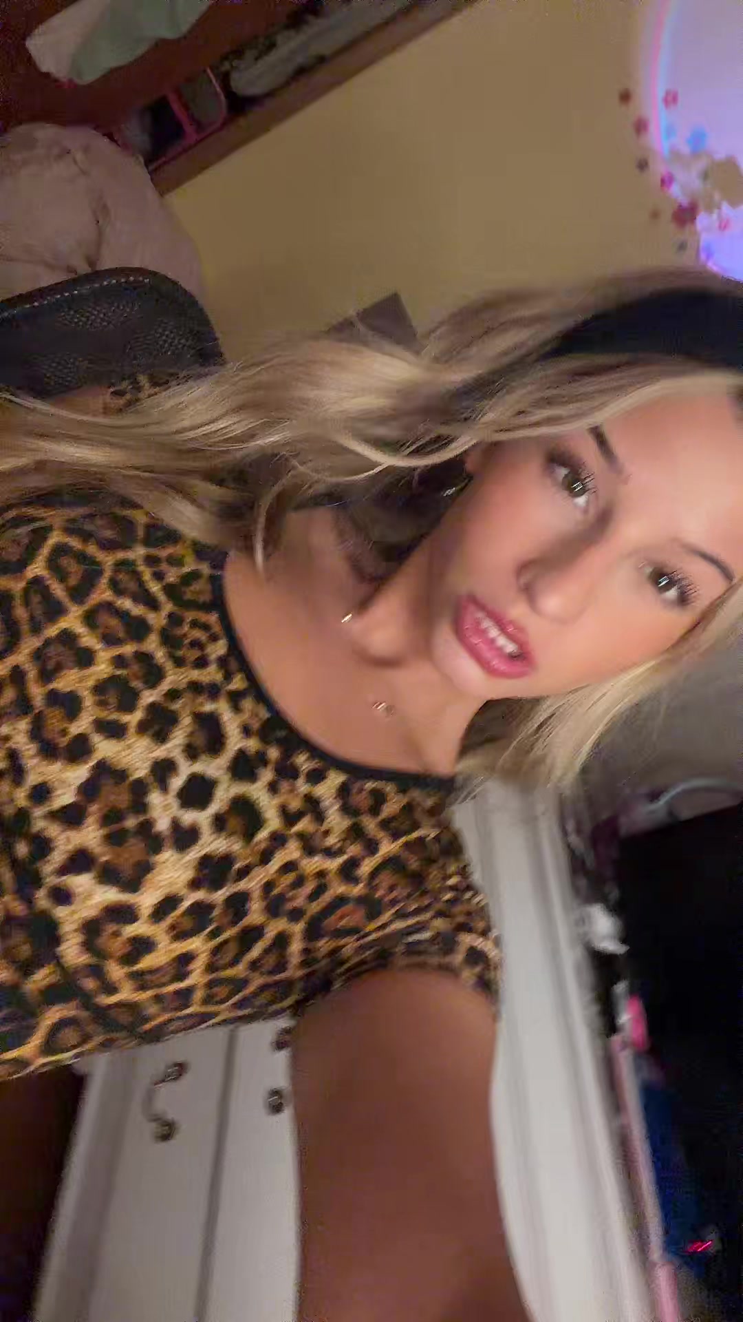 @taya.izabel ๐