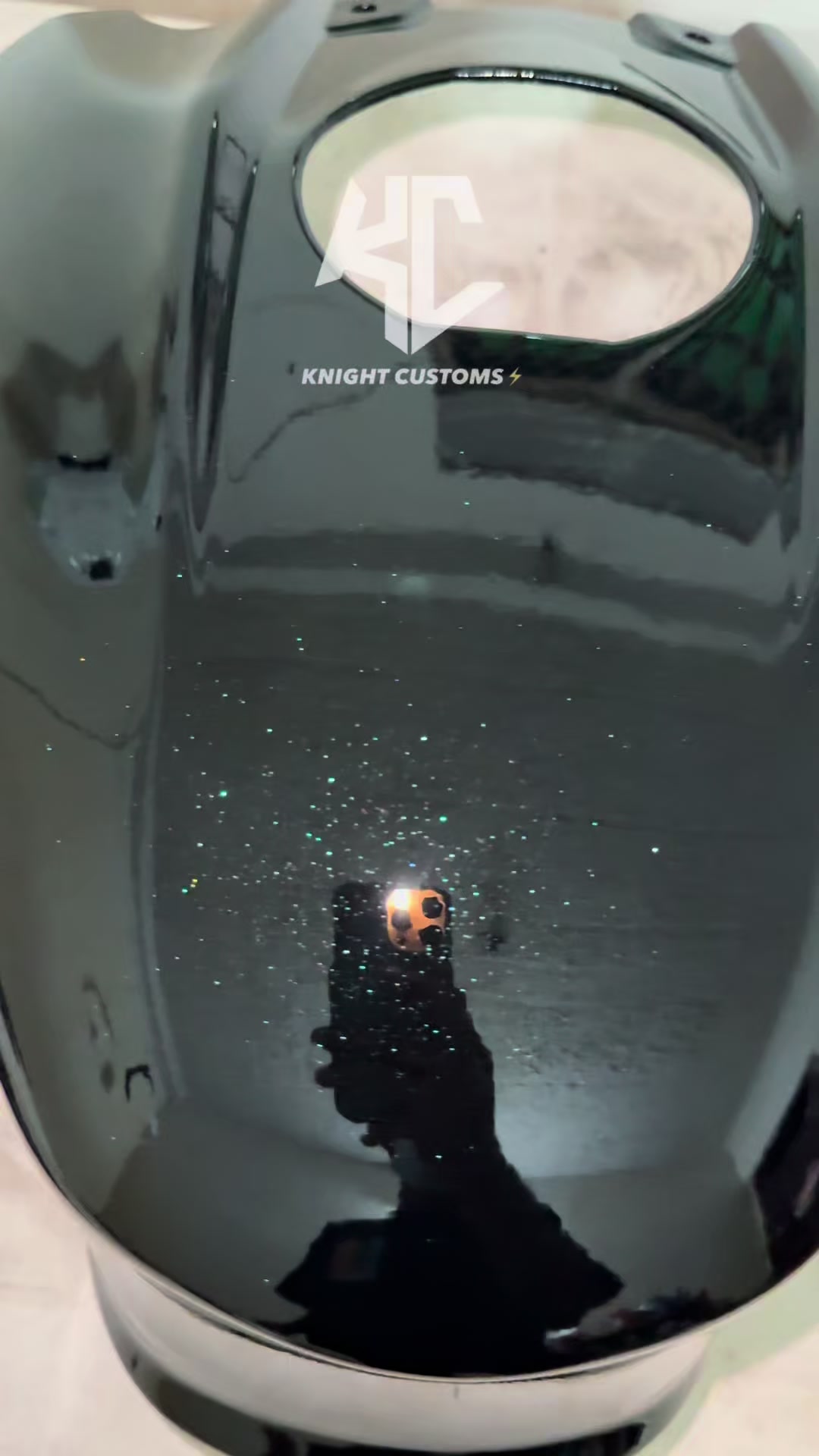 @𝙆𝙣𝙞𝙜𝙝𝙩𝙘𝙪𝙨𝙩𝙤𝙢𝙨