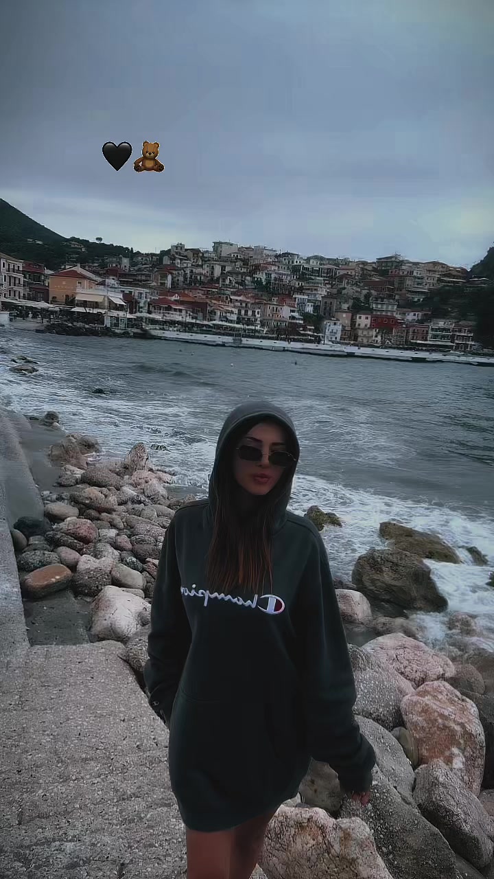 @Emilyy 🦋💎