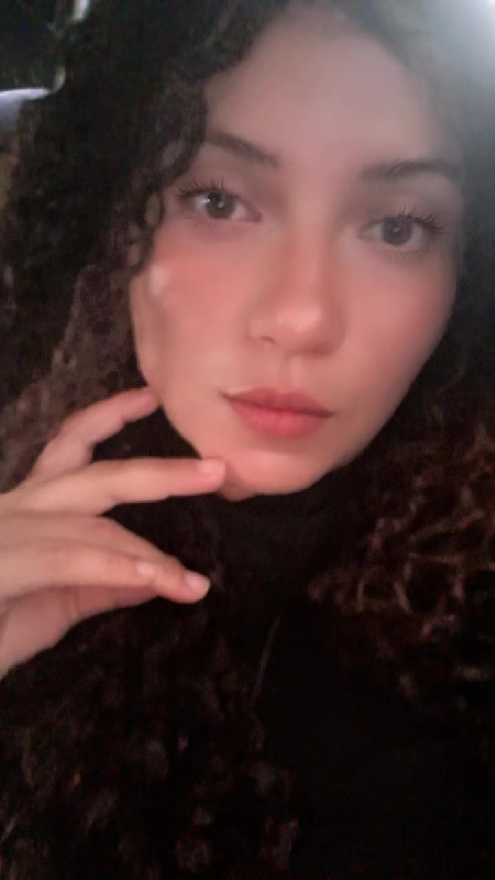 @Malu Treviño💕