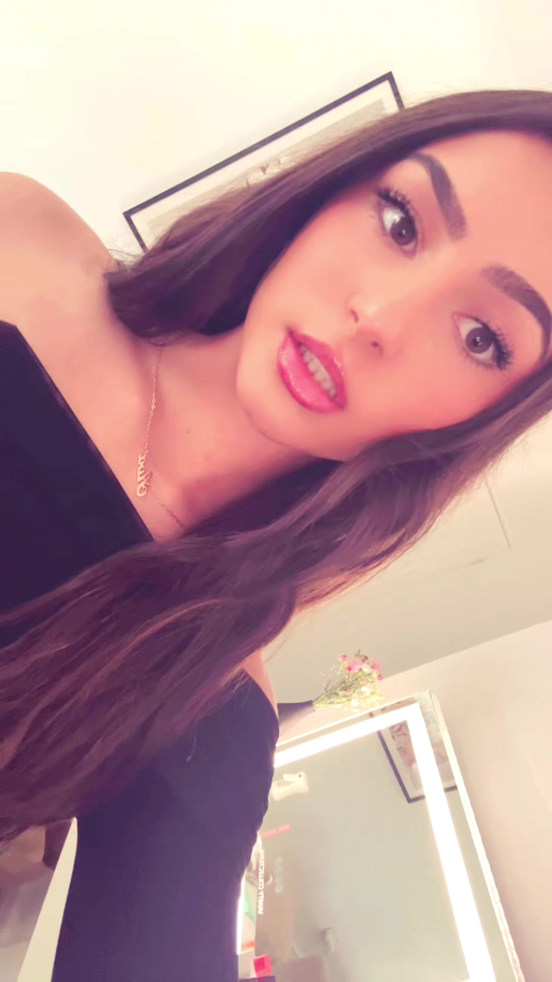 @AVA VLAHOV