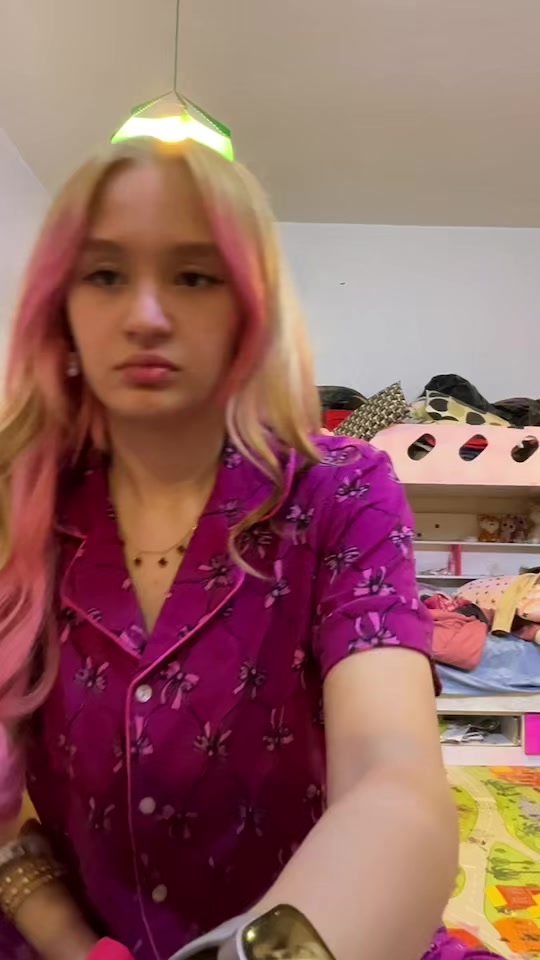@pinkblondie30
