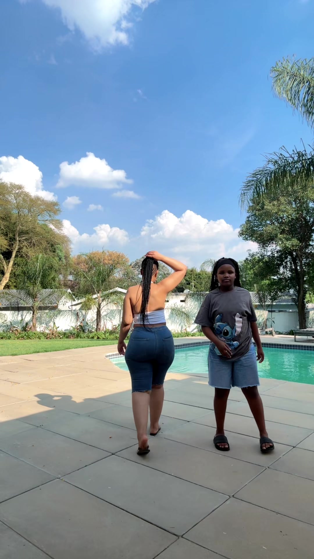 @Slindokuhle Columbus