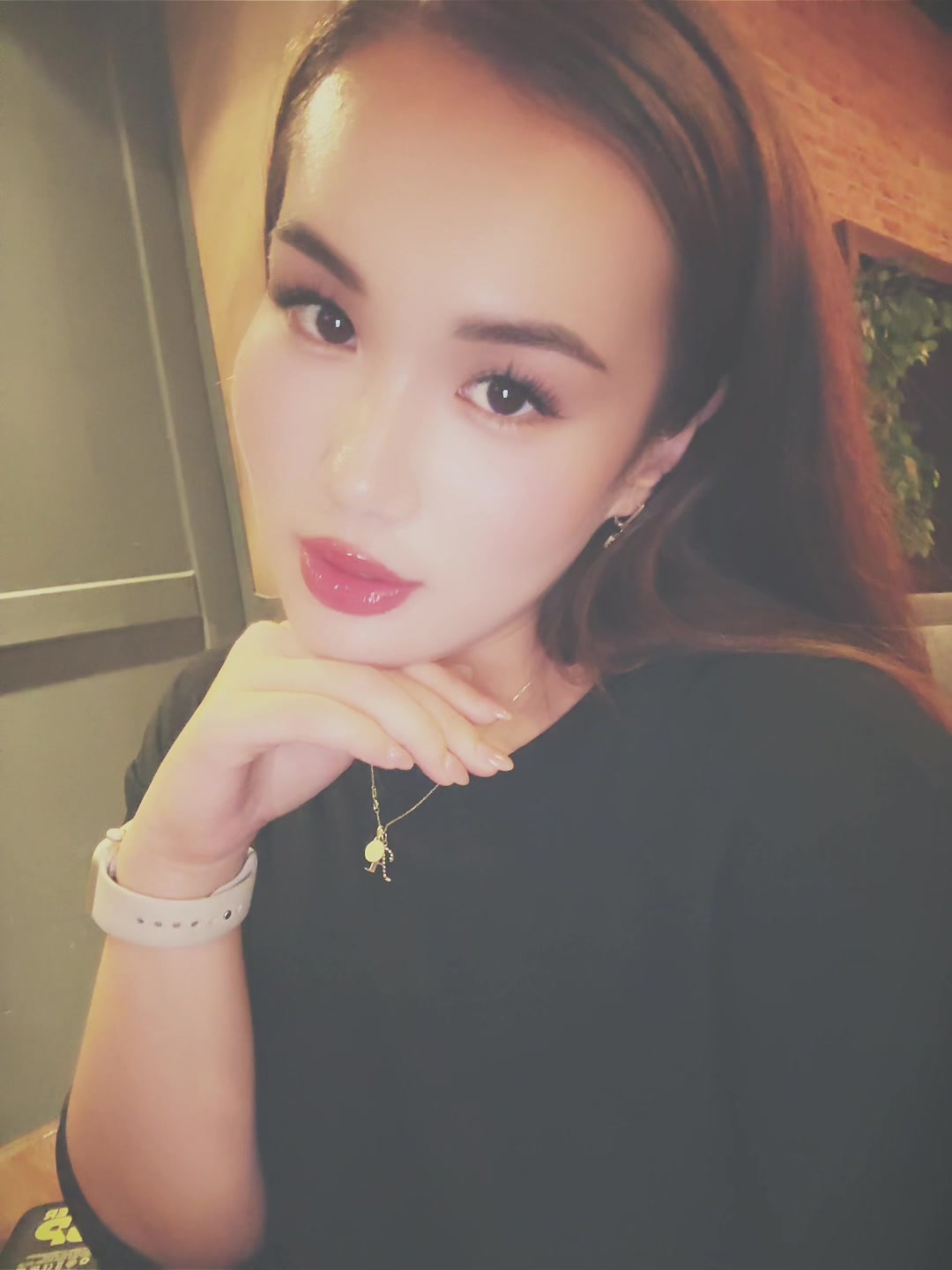 @Akmarzhan