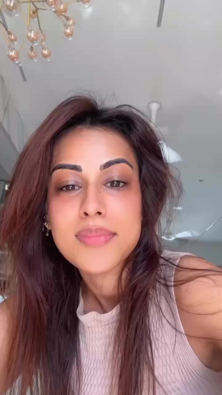 @nia Sharma