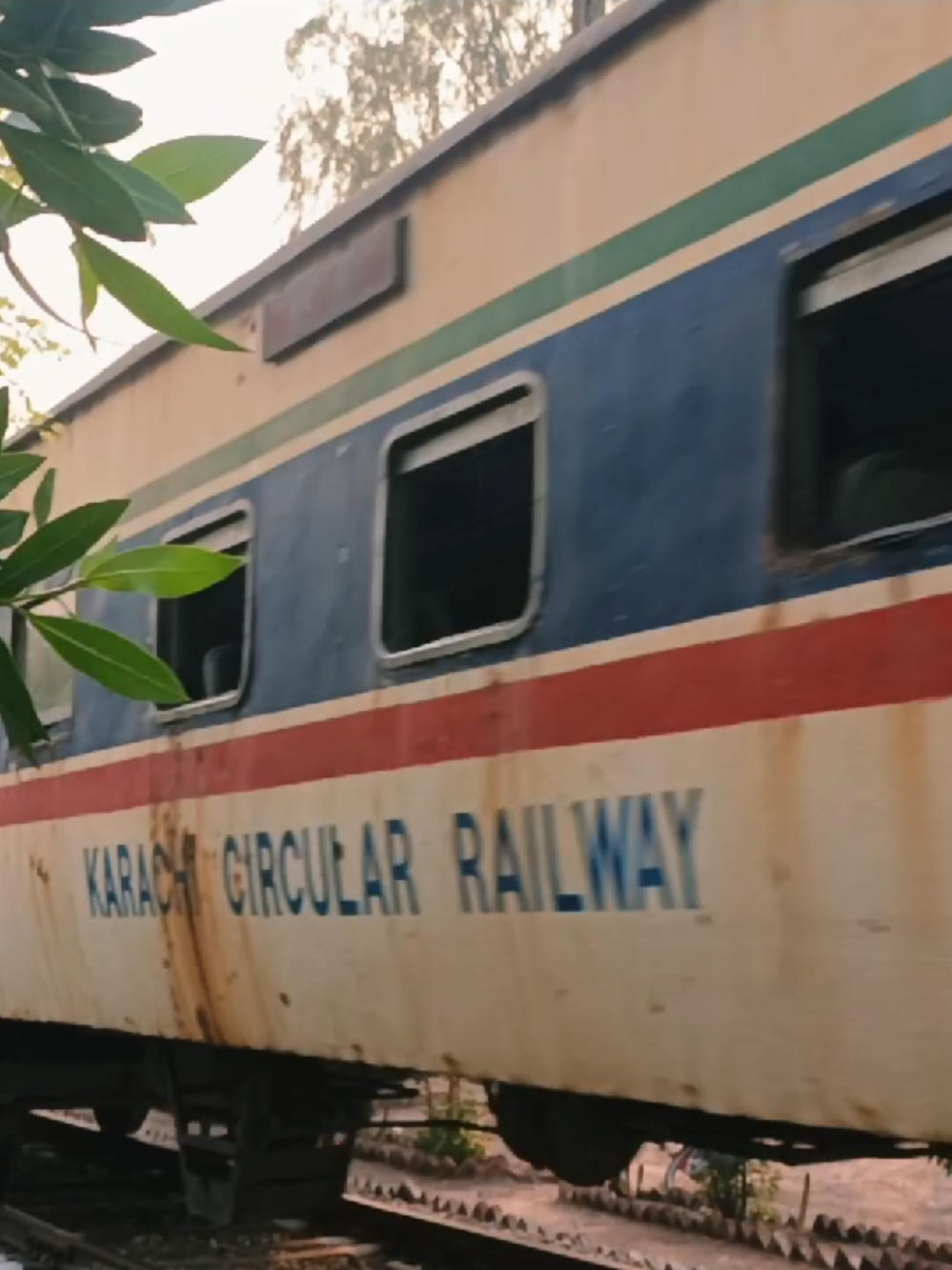 @Royal Conveyance Train