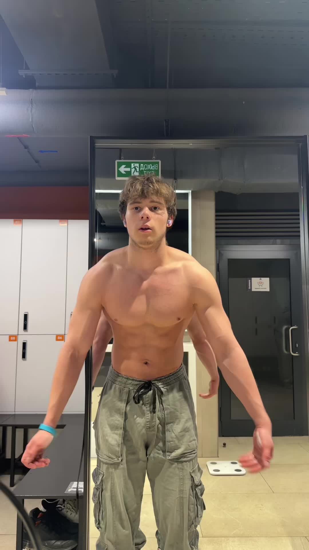 @Amik_No4