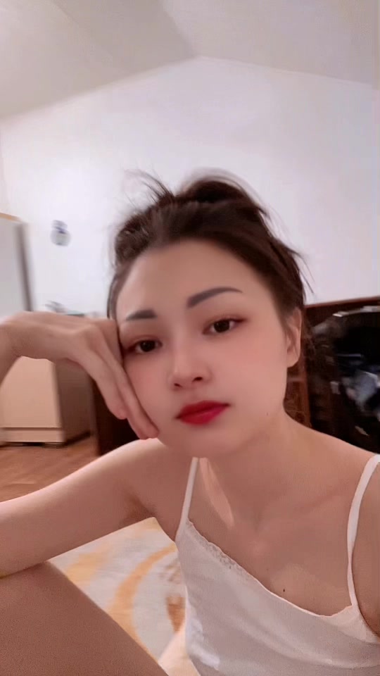 @Эля🤍