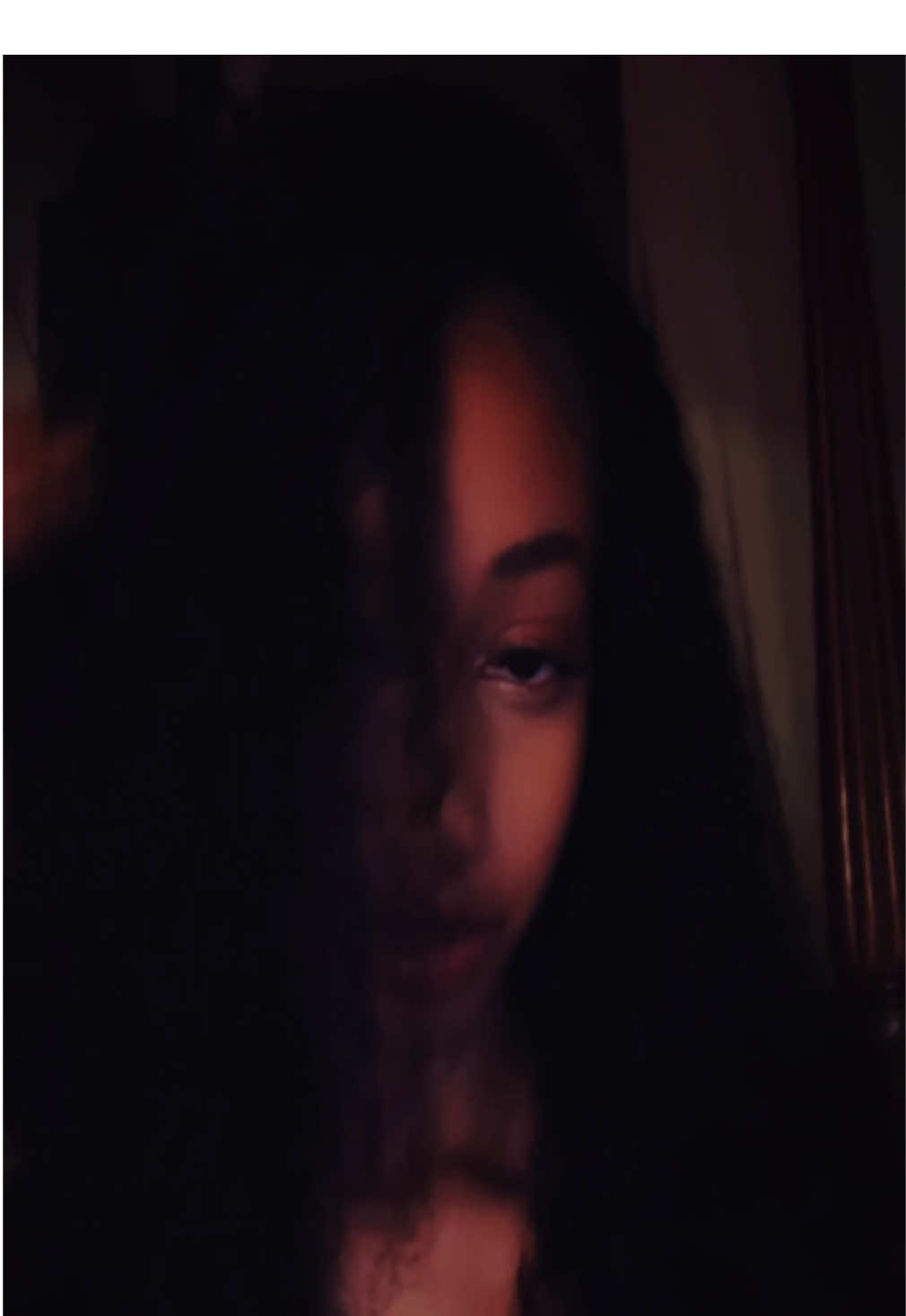 @hey._sky