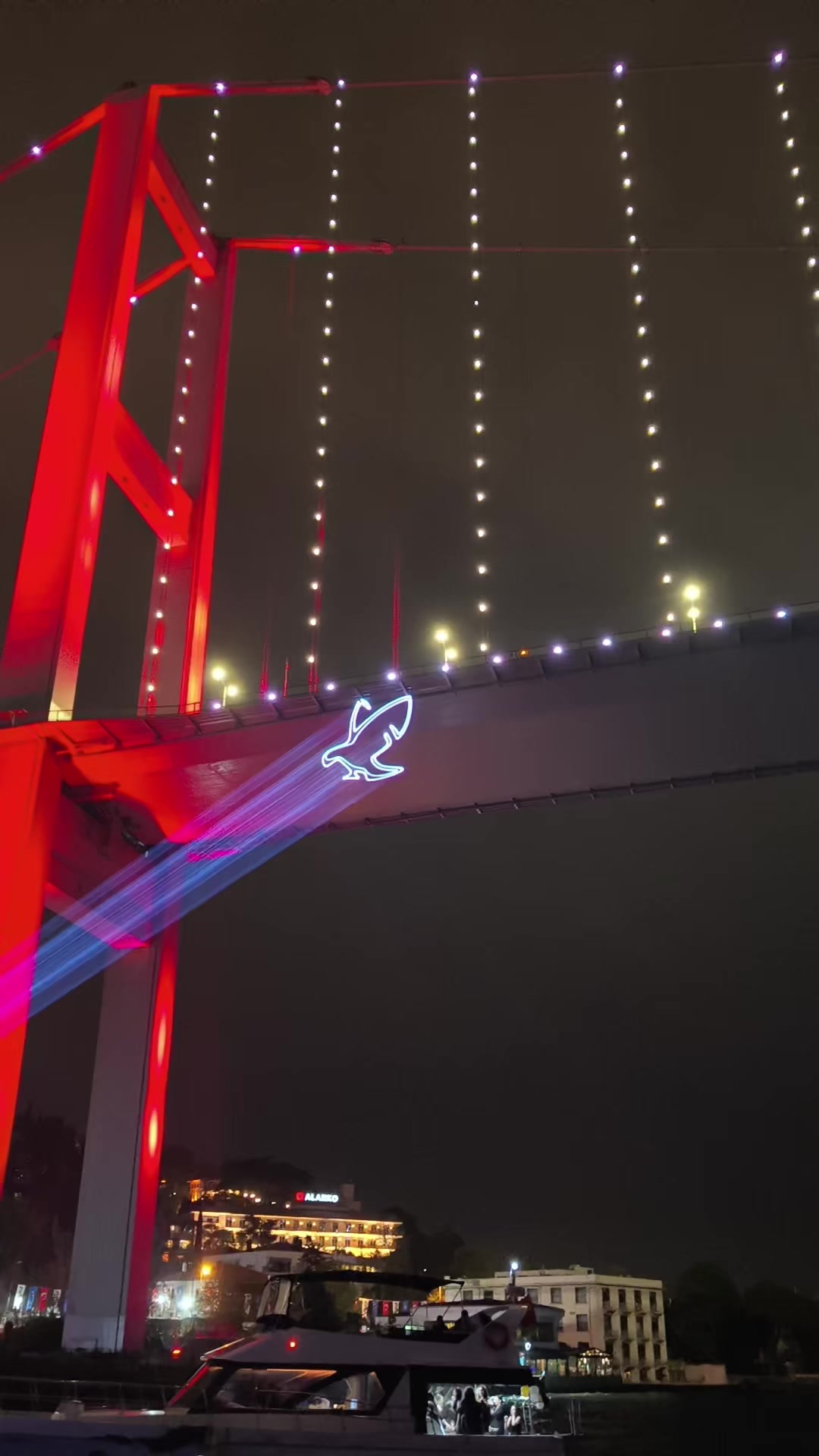 @K&Ouml;PR&Uuml;YE LAZER SHOW
