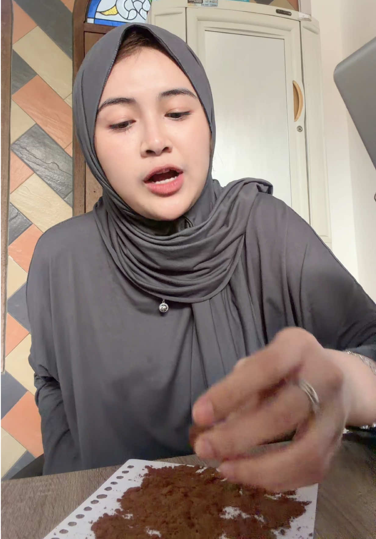 @DUTA GRUSAK GRUSUK