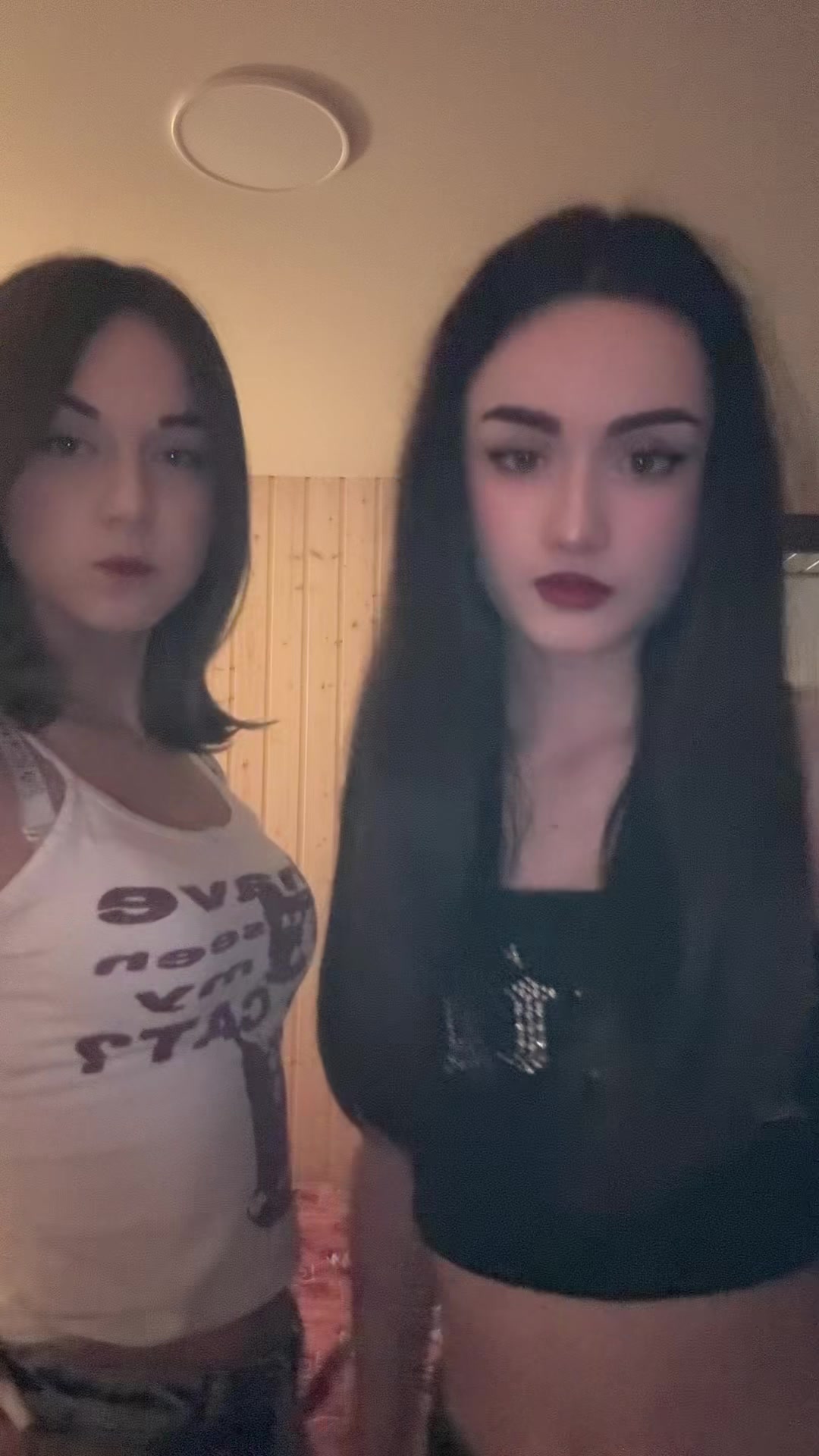 @noooiy