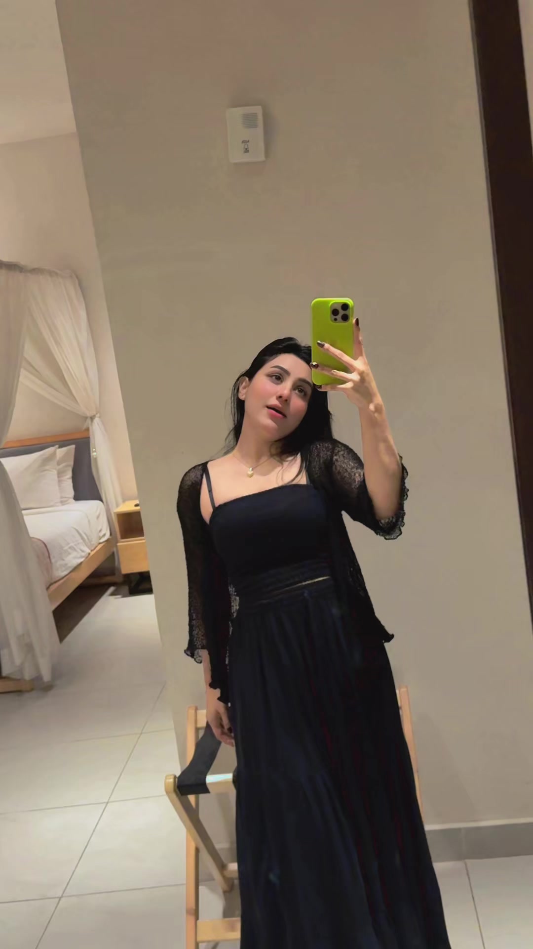 @🧚♀️AMBAR KHAN🍯🐝