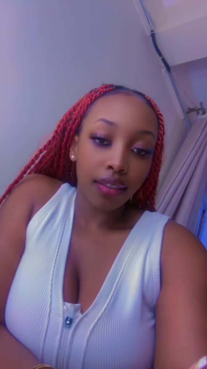 @🦋Bree🌹