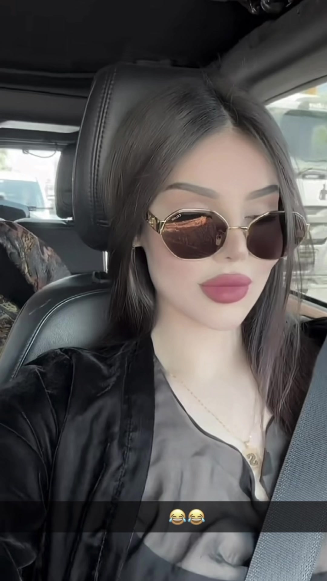 @zina Araz