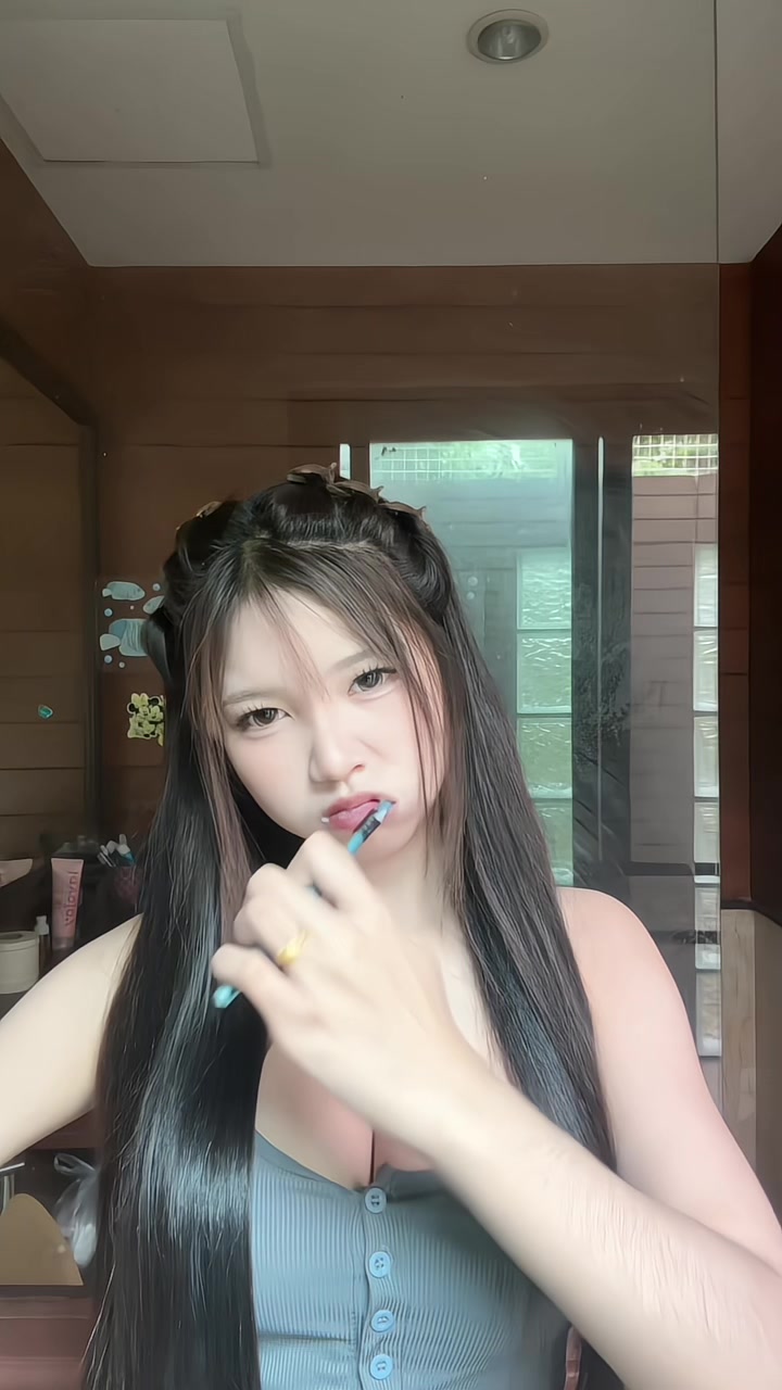 @หมูกรอบดิว่ะ