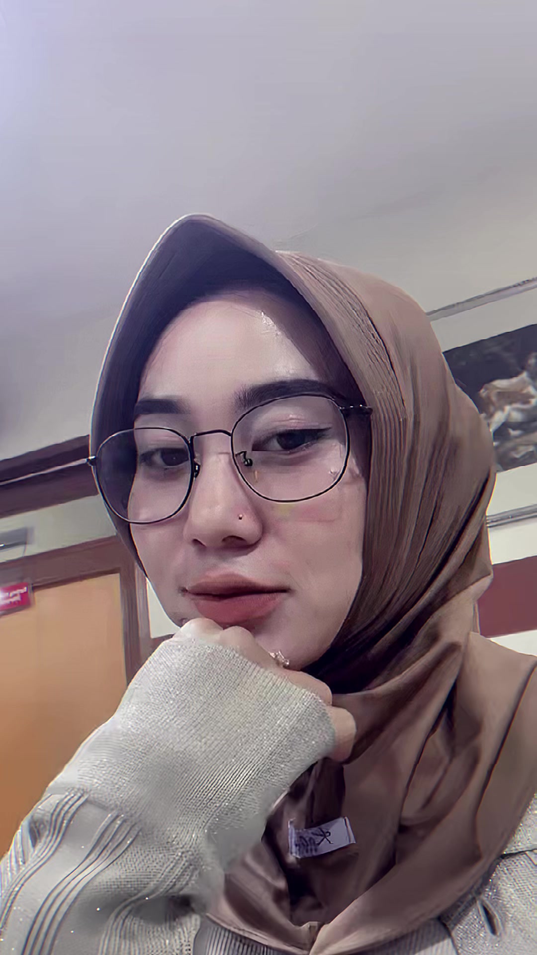 @momon 2