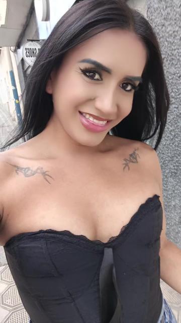 @Alejandra Y
