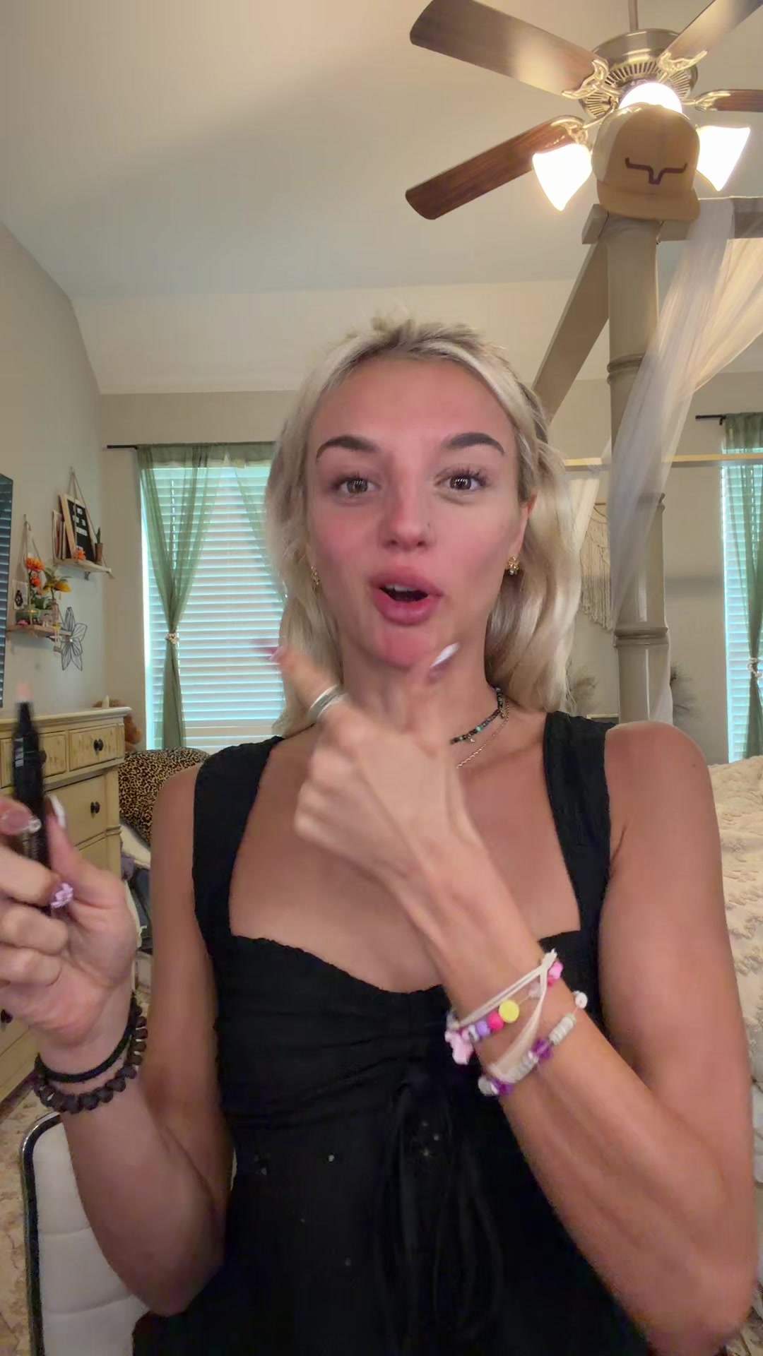 @Brooke. TikTok affiliate