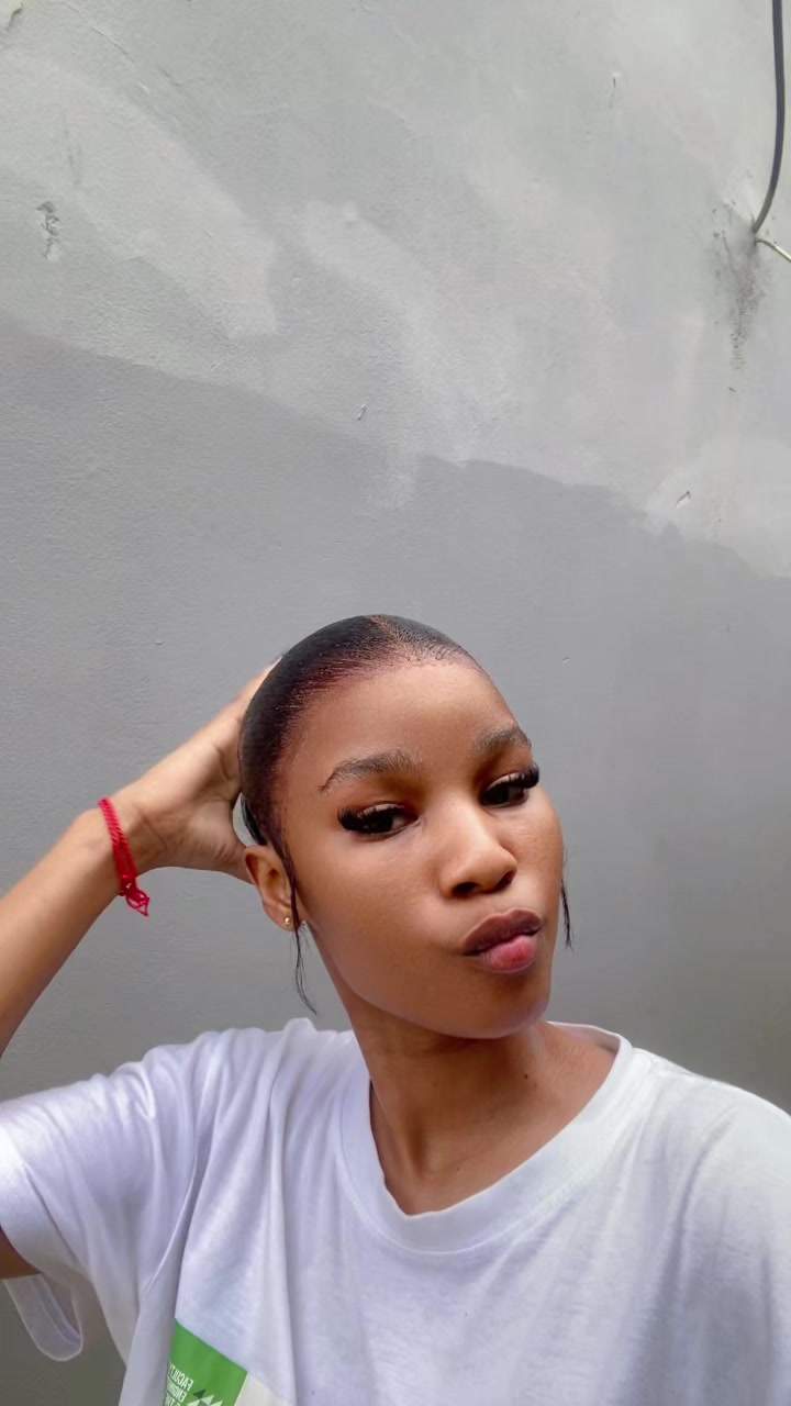 @Bayanda .🍒
