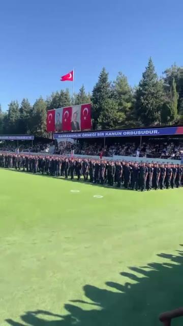 @32🇹🇷asker annesi 🇹🇷32