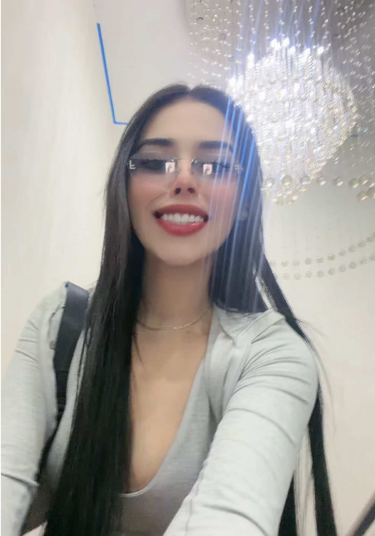 @Vivian F&eacute;lix